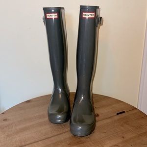 Hunter Rain Boots - Original Tall Rain Boots Size 8 Womens